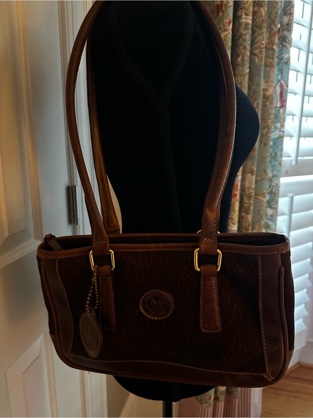 Los Robles Argentine Leather Shoulder Bag
